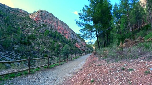 La vuelta de Hoz de J&eacute;rica, una hermosa ruta para desconectar con la naturaleza