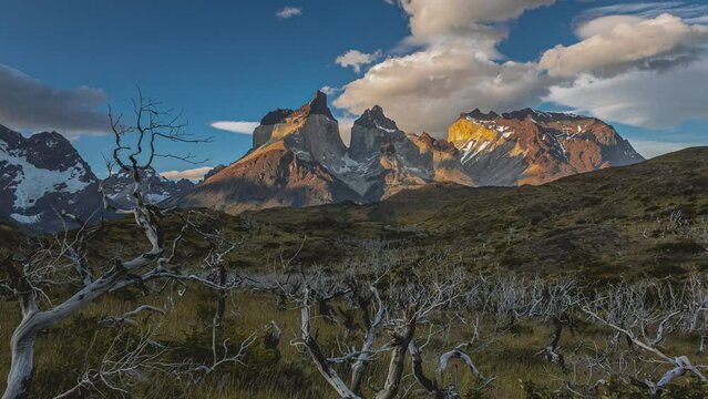 CUERNOS DEL PAINE, PATAGONIA CHILE