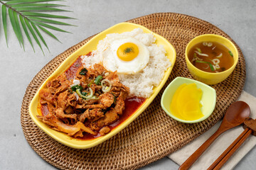 Korean food, stir-fried pork, spicy, anchovy, gimbap, side dish, pickled radish, egg, fried, kimchi, fried dumplings, tteokbokki, omurice, rice, chicken, karaage, sirloin, pork cutlet, sauce