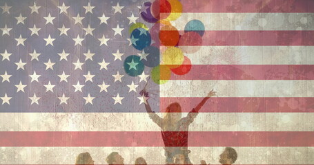 Naklejka premium Image of flag of usa over diverse friends holding balloons