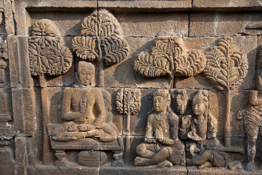 The ancient Borobudur Buddhist Temple, UNESCO World Heritage Site, near Yogyakarta, Java, Indonesia, Southeast Asia, Asia