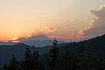 Mountain landscape at Foce Carpinelli, Tuscany, Italy. Sunset - obrazy, fototapety, plakaty