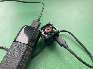 Probe endoscope video camera for examining bottlenecks