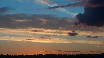 Fototapeta premium colorful dramatic sky with cloud at sunset 