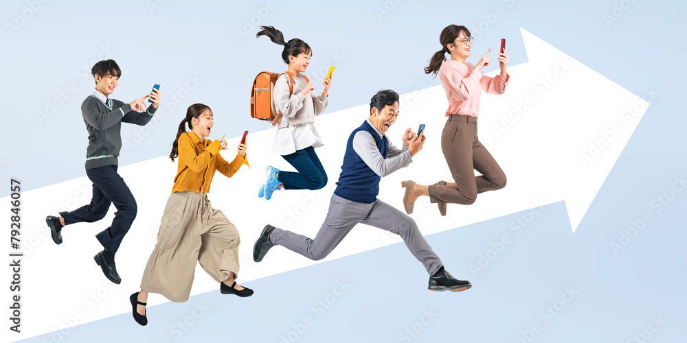 Aufkleber スマホを見ながらジャンプする家族（切り抜き背景透過pngも販売しております。作成者リンクから「png」で検索してください）