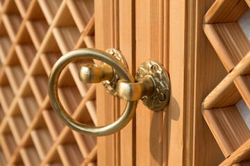 View of the doorknob on the traditional Korean door - obrazy, fototapety, plakaty