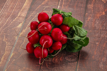 Ripe fresh organic radish heap