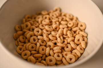 OAT CEREALS FOR BREAKFAST