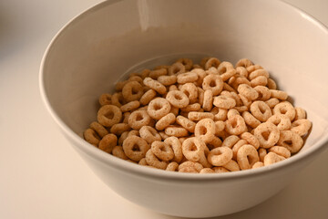 OAT CEREALS FOR BREAKFAST