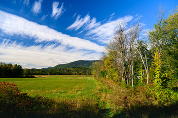 Fototapeta premium landscape with mountains and sky