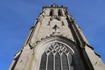 Eglise abbatiale Saint Géraud, église de style roman, vue de l'extérieur, ville de Aurillac, département du Cantal, France