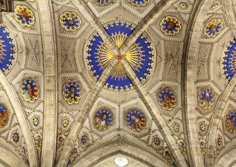Duomo di Como: il soffitto della navata centrale
