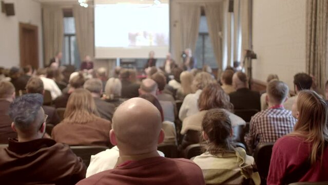 Many conference participants come develop professional skills competencies. They listen talks learn about best practices, innovative ways working and ways improve performance.