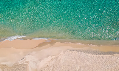 Fototapeta na wymiar Top view aerial image of an beautiful sea landscape beach with turquoise water 