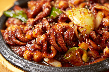Stir fried spicy vegetable octopus 