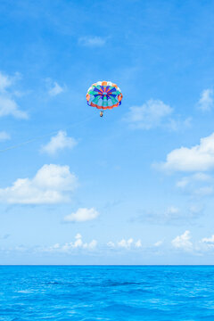paragliding in the ocean of saipan