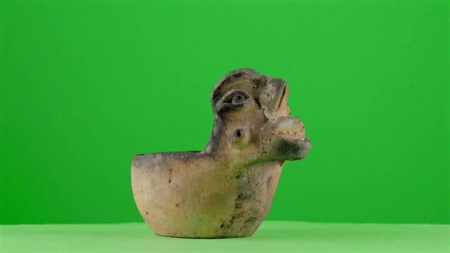 Maya lacandon culture ethnic mexico copal pot ancient shaman ritual in a turntable with green screen for background removal 3d handmade handcraft 