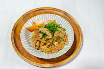 すき焼き風豚肉と春雨炒め