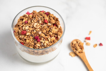 homemade granola, healthy breakfast, granola with yogurt