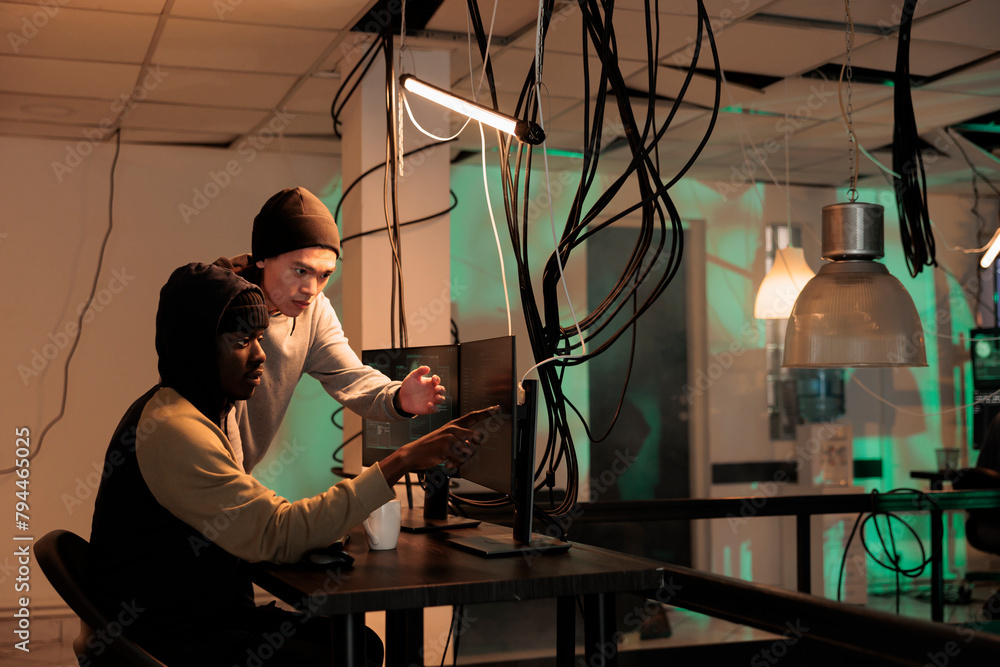 Aufkleber diverse team of spies using trojan virus to ccause malware, working together to crack firewall encry