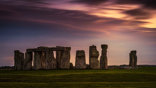 Stonehenge, Sunset, Salisbury Plain, Wiltshire, England, Great Britain