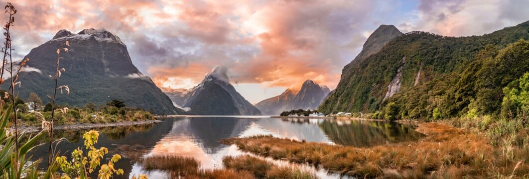 Mitre Peak, Sunset, Milford Sound, Fiordland National Park, Te Anau, Southland, South Island, New Zealand, Oceania