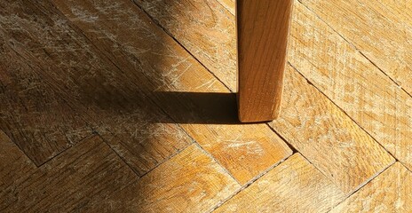 Under table detail with expressive shadows
