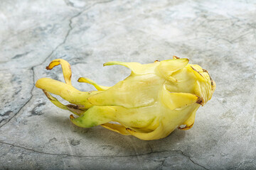 Tropical exotic yellow dragon fruit - 794892821