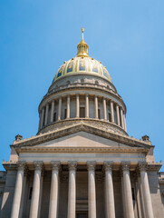Fototapeta na wymiar West Virginia State Capitol Building