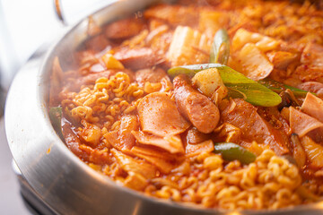 おいしい韓国のお鍋 韓国料理