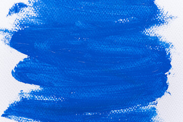 青色の絵具で塗った背景