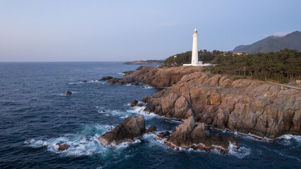 夕日と日御碕灯台