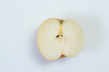 カットされた和梨