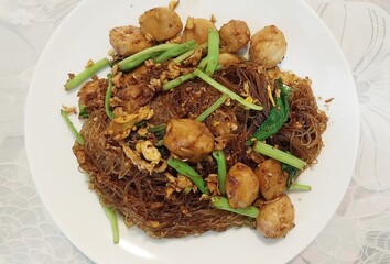 Stir fried Noodle with black soy sauce