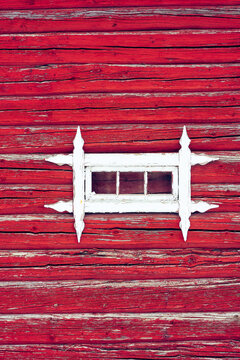 Images from a roundtrip in the cultural landscape of Toten, Norway, starting from Lund in Kolbu by Mollerhagen and back again, a cloudy winter day of March 2024.