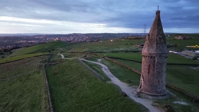 Hartshead pike