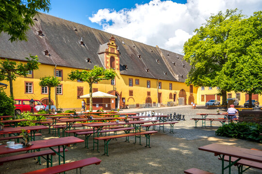 Schloss Vollrads, Geisenheim, germany 