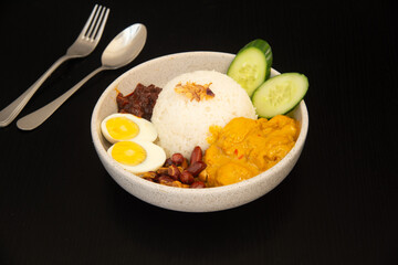 Food Cover Photos around the world .