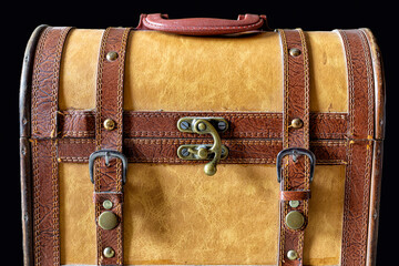 Old leather briefcase. - obrazy, fototapety, plakaty