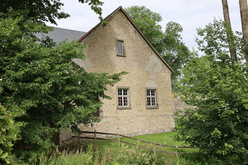 Fototapeta na wymiar Blick auf Kloster Dalheim bei Lichtenau im Paderborner Land 