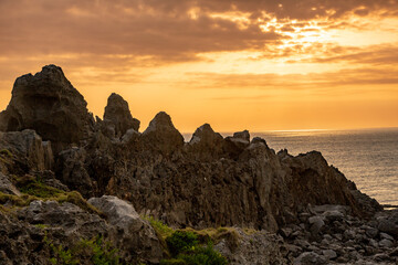 沖永良部島の夕景, 奇岩群, 田皆岬