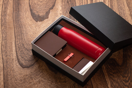 Gift sets for corporates to be used fr gifting or personal use.