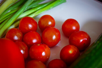 Tomatoes and onion leeks