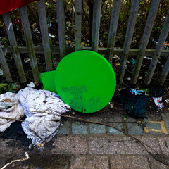 A blank abandoned store sign