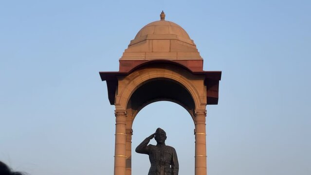  India Gate New Delhi.Famous historical monuments of india 