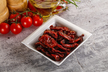 Homemade dry tomatoes with oil