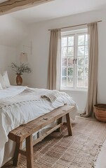 Small bedroom with Scandinavian style, a wooden bench at the foot of the bed, a window in the background, white walls, the window has light brown curtains, cozy, neutral colors