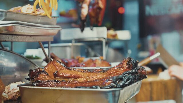 Hong Kong street food, roast duck, roast goose, roasted red pork, sweet pork, popular restaurant menus in Hong Kong