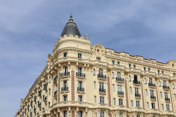 Fototapeta na wymiar Old historical building in Cannes, France