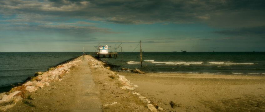 mouth of the Lamone river, near the Boca Barranca bathing establishment